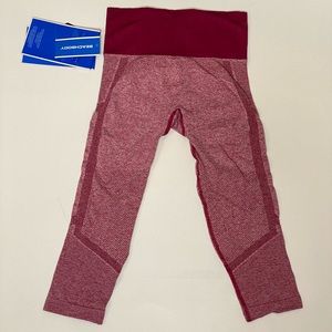 BEACHBODY Womens Intent Compression Crop Tight